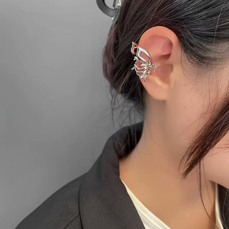 Spider Ear Cuff – Non-Piercing Punk Gothic Metal Clip-On Earring for Men & Women