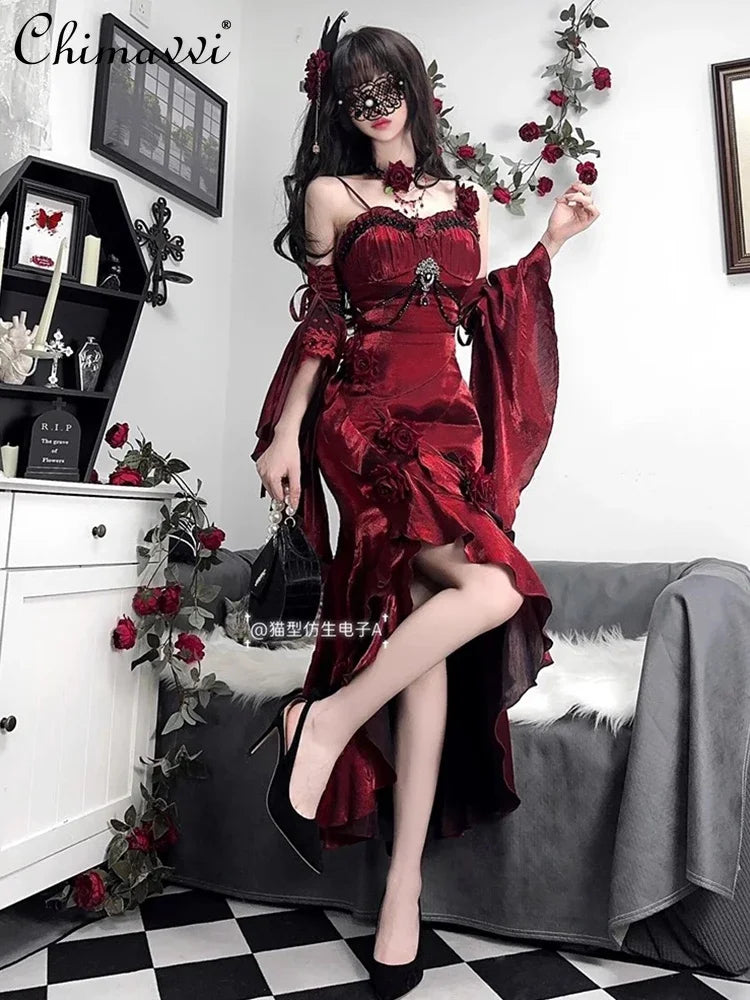 Red Rose Fishtail Gothic Christmas Dress – Festive Lolita Suspender Style