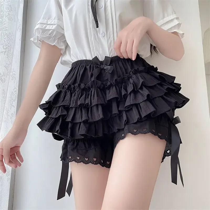 Black and White Lolita Bloomers – Pumpkin Shorts with Bows and Pleated Lace