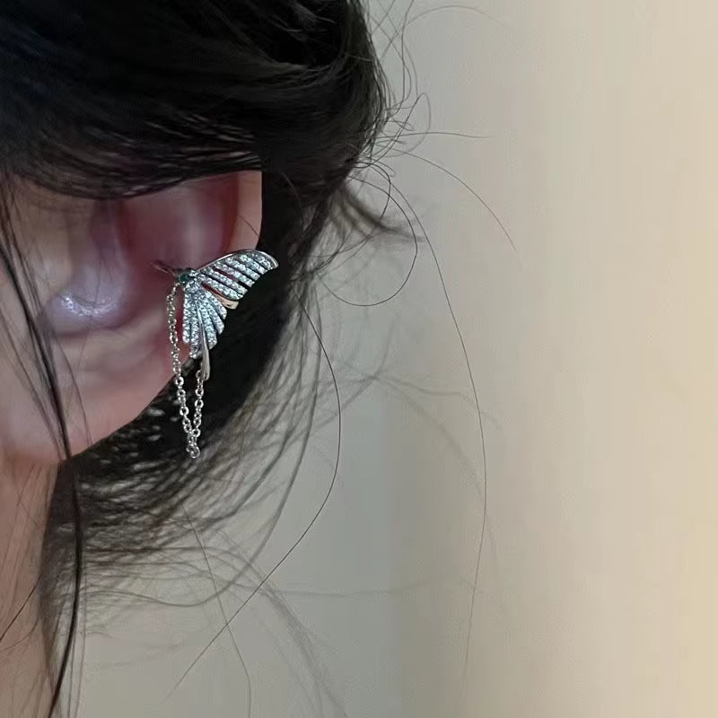 Spider Ear Cuff – Non-Piercing Punk Gothic Metal Clip-On Earring for Men & Women