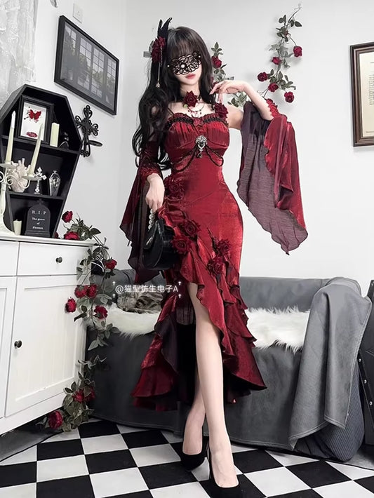 Red Rose Fishtail Gothic Christmas Dress – Festive Lolita Suspender Style